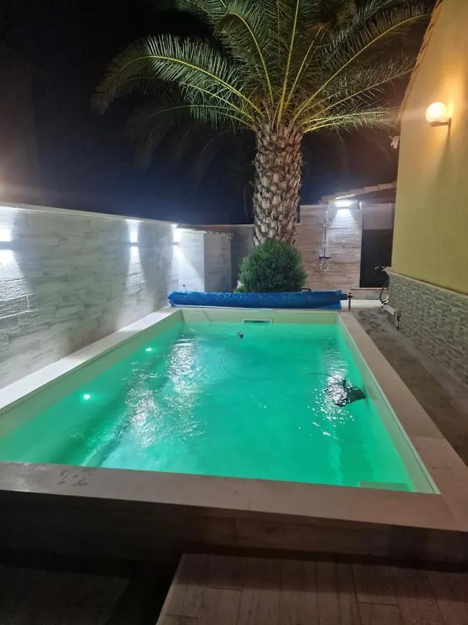 קמפופליצ'ה די רוצ'לה La Villetta Di Leonardo, Con Piscina Privata